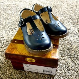Footmate Sherry Shoe Size 9
